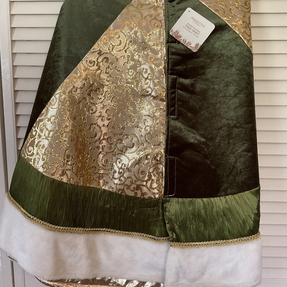 Christmas Tree Skirt